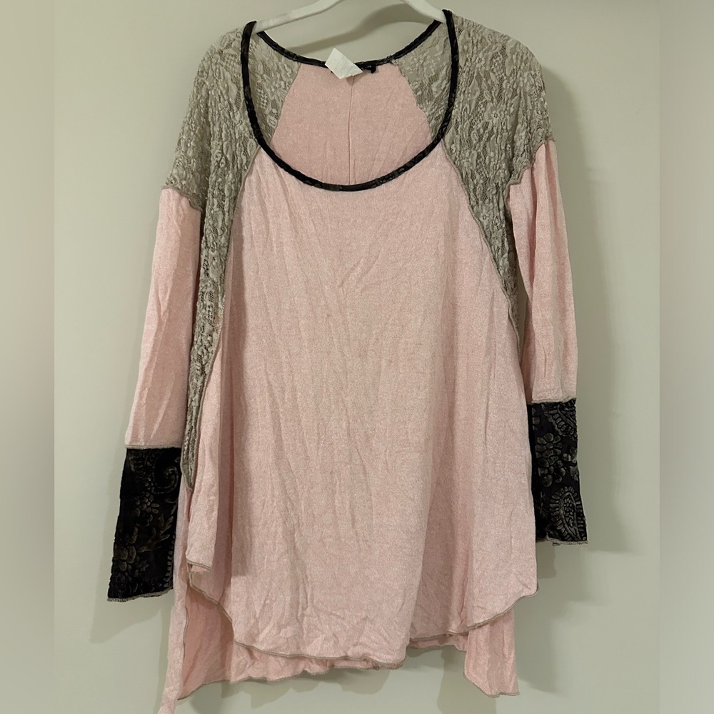 Surrealist USA floral lace long sleeve